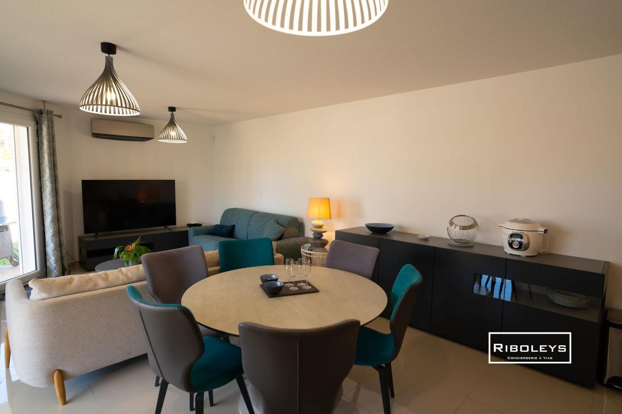 Grand T3 Neuf Climatise Avec Wifi A 100M De La Plage 维亚斯 外观 照片