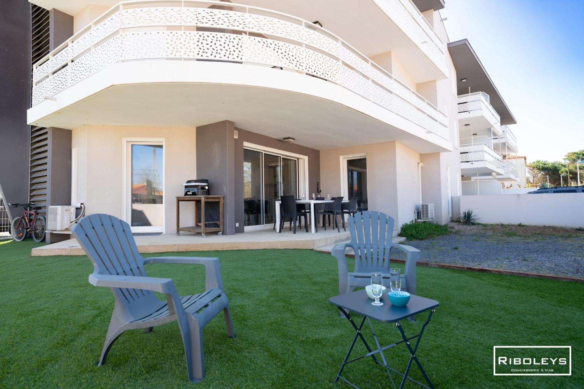 Grand T3 Neuf Climatise Avec Wifi A 100M De La Plage 维亚斯 外观 照片