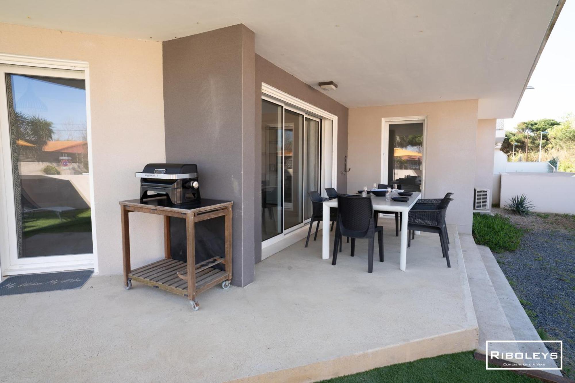 Grand T3 Neuf Climatise Avec Wifi A 100M De La Plage 维亚斯 外观 照片