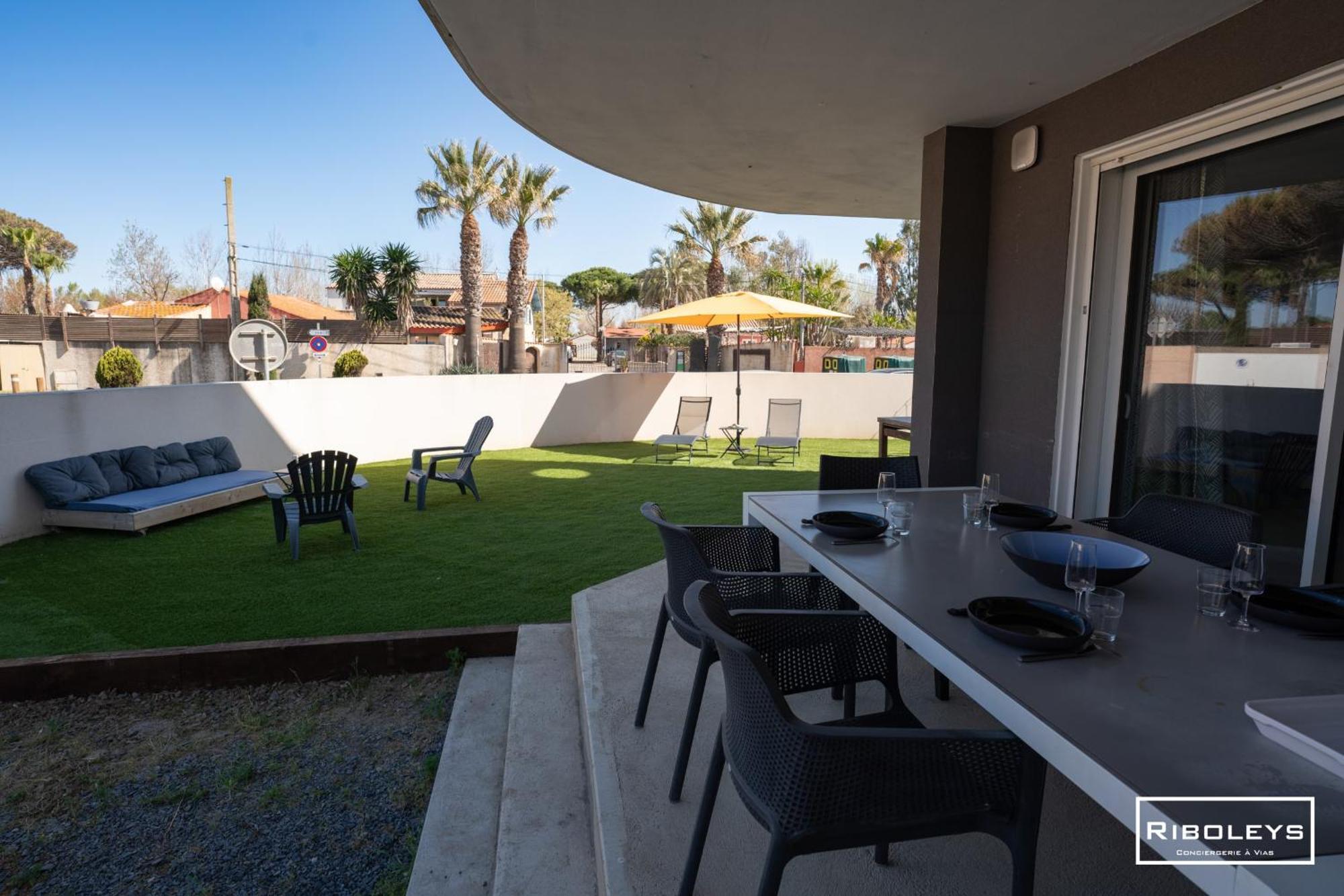 Grand T3 Neuf Climatise Avec Wifi A 100M De La Plage 维亚斯 外观 照片